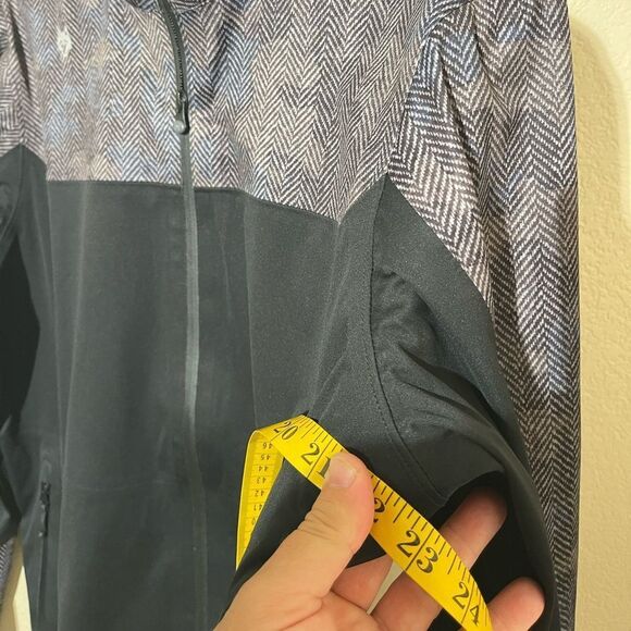 Greyson Men's Black and Gray Jacket - Picture 4 of 6